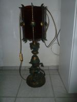 Alte Eisenlampe mit roten Glasplatten Bayern - Kissing Vorschau