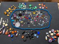 Edelsteine 86 Brillanten,Rubine ,Saphire,Smaragde über 1123,17 ca Saarland - Nonnweiler Vorschau