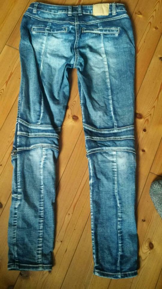 Jeans Dallas Wrangler Lee Esprit Lemmi Denim... gelb uvm in Rheurdt