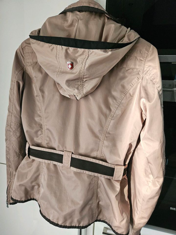 Wellensteyn Jacke Modell Chocolate Gr. S creme/beige in Düsseldorf