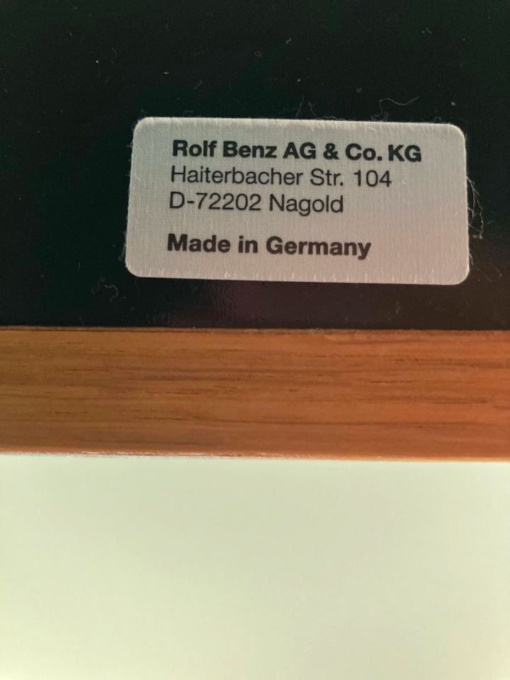 Rolf Benz Couchtisch 8410. Verschiebbare Tischplatte, Stauraum in Borken
