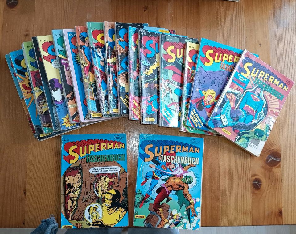 Superman Taschenbuch Sammlung in Wolfschlugen