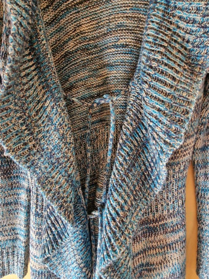 Strickjacke von Rainbow, 40/42 in Braunschweig