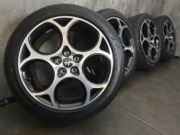 Alfa Romeo Tonale Veloce Alufelgen Sommerreifen 235/45 R 19 CB1#9 Nordrhein-Westfalen - Herford Vorschau