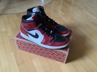 Nike Air Jordan 1 Chicago Mid Feldmoching-Hasenbergl - Feldmoching Vorschau