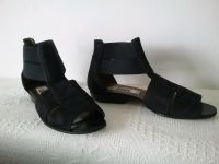 Edle, ausgefallene Fessel Sandalen  schwarz Nubuk Gr. 39 TOP Nordrhein-Westfalen - Schalksmühle Vorschau