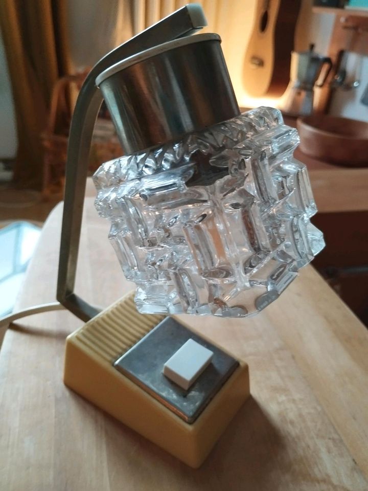 Mid Century kleine Tischlampe Stehlampe Glas in Geist
