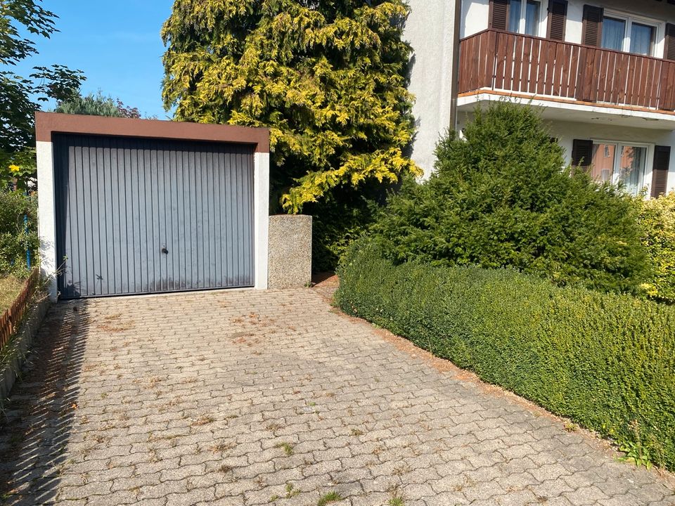 Doppelhaushälfte mit Charme! Zwei Wohneinheiten in ruhiger Lage mit pflegeleichtem Garten in Kulmbach