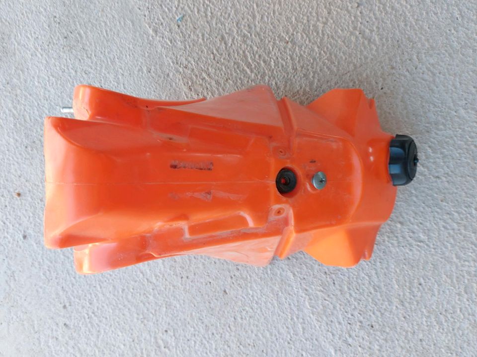 Verkaufe Tank von KTM RSF 450/ 525/ 560 in Laufen