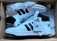 Adidas Schuhen MID Original Größe 42.5 Neu Hessen - Michelstadt Vorschau