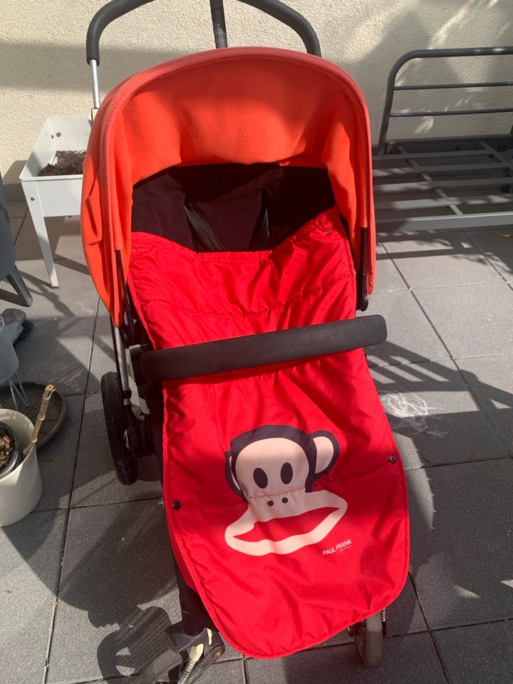 Kinderwagen Bugaboo Camäleon mit Babyschale in Nauheim