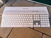 Apple Magic Keyboard mit Ziffernblock Bluetooth Sachsen-Anhalt - Weißenfels Vorschau