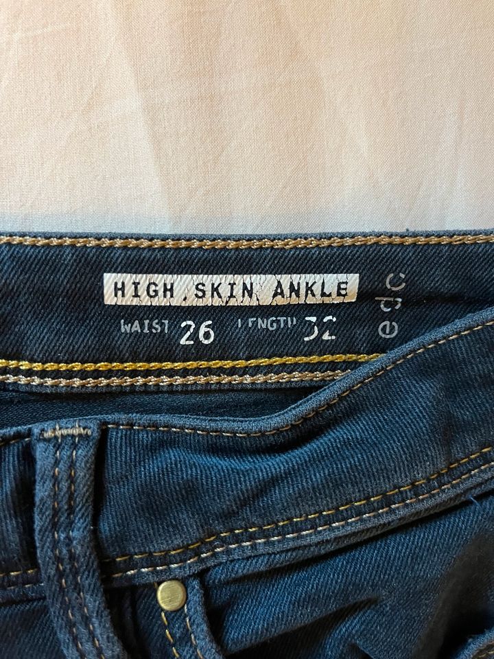 edc Jeans High Skin Ankle, W26 L32 in Ehingen Mittelfr