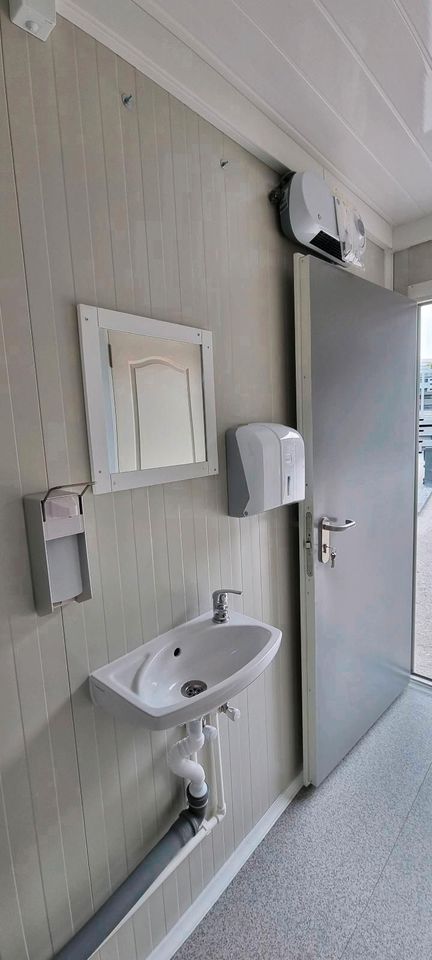 ❗❗ Jetzt erhältlich! ❗❗ Vielseitig nutzbares Hygienemodul - Moderne Sanitäranlage für flexible & mobile Anwendungen - Sanitärcontainer Duschcontainer Toilettencontainer WC-Container Duschraum neu in Brunnen