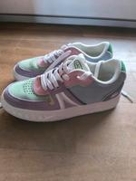Lacoste Sneaker - kaum getragen Schleswig-Holstein - Schenefeld (Kreis Steinburg) Vorschau