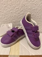 Adidas Sneaker Turnschuhe Gr. 21 Neu ungetragen lila Berlin - Marzahn Vorschau