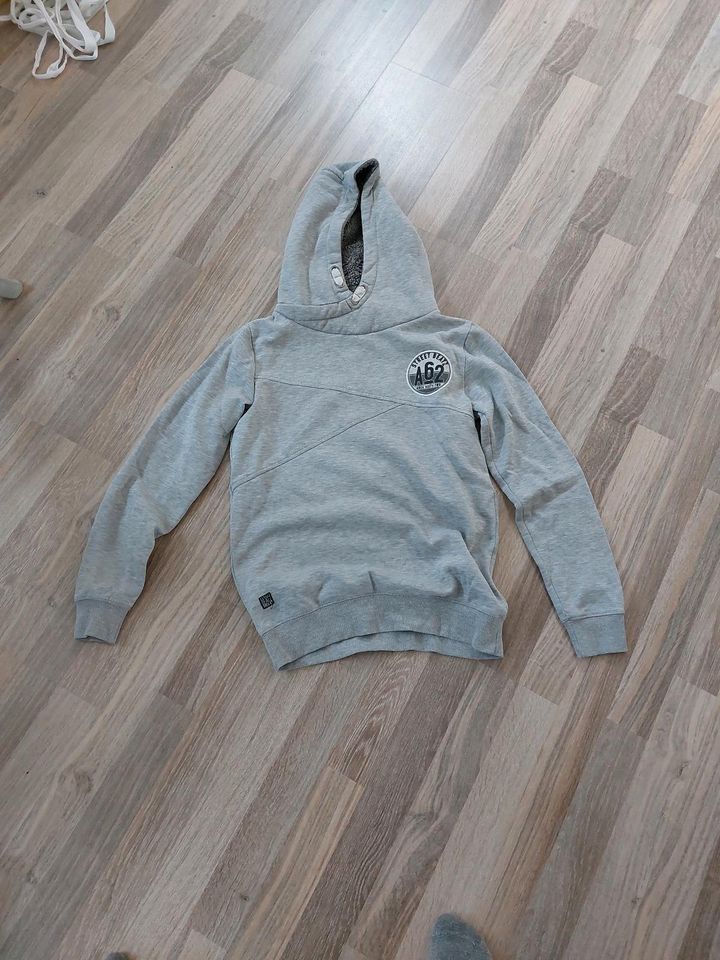 Hoody Gr. 158/164 in Garrel