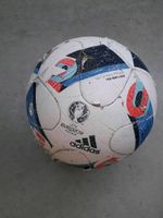 Fußball ADIDAS  Gebraucht Hessen - Wiesbaden Vorschau