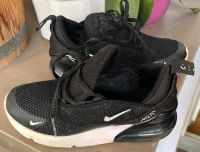 Gut erhaltenen Nike Schuhe - Größe 32 Düsseldorf - Friedrichstadt Vorschau