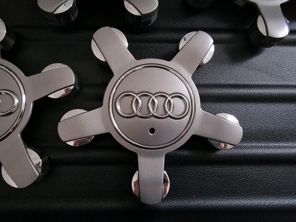 Original Audi Radnabenkappen Blende für Alufelge in Bayern