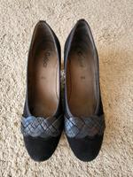 Gabor Pumps Gr. 40 / 6,5 Schuhe Velours blau 6 1/2 Kr. München - Kirchheim bei München Vorschau