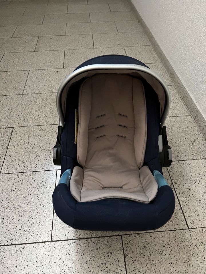 Babyschale Chipolino Kindersitze in Göppingen