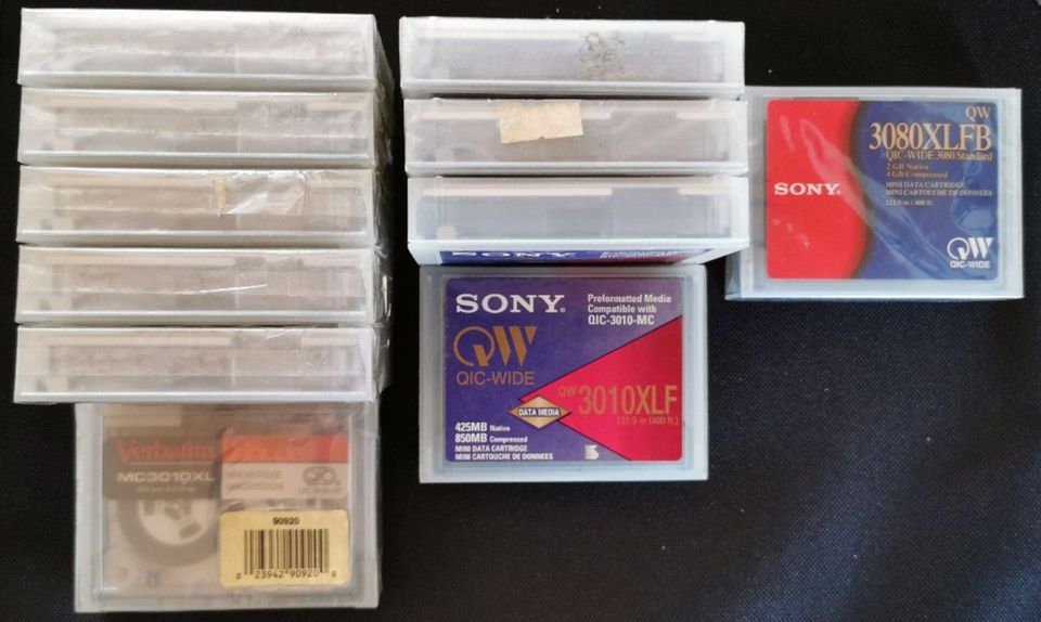 11x Data Cartridge Datenkasetten, 9 davon orig. in Folie verp. in Bestwig