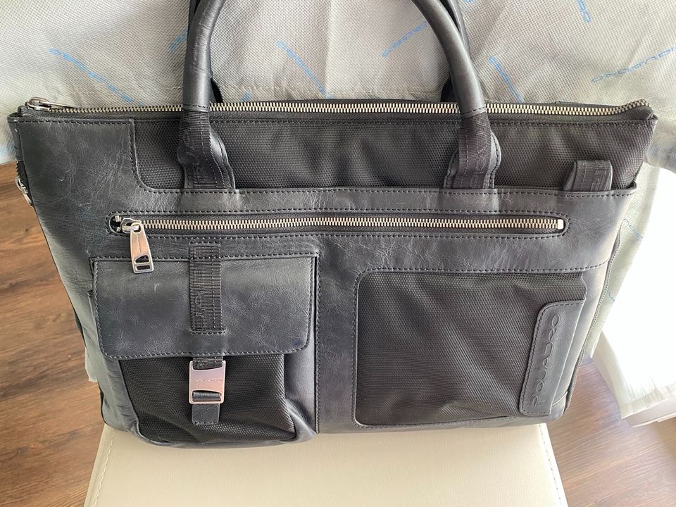 Piquadro Business Tasche Leder schwarz Neu UVP 370,- in Langenhagen