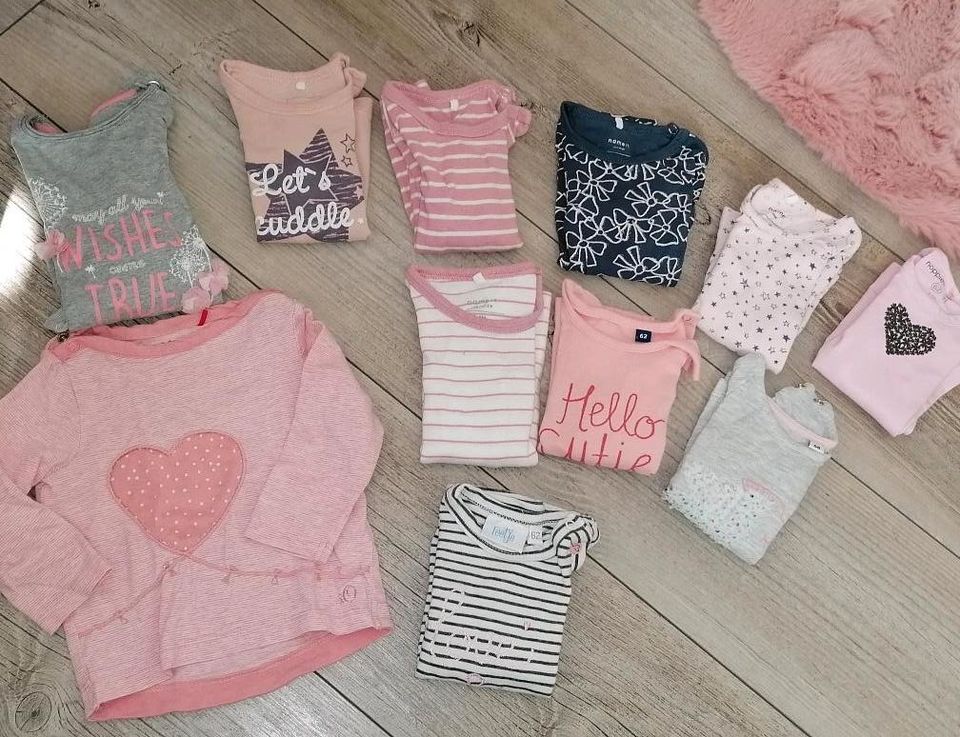 Babykleidung 62 68 Sets Mädchen in Lippstadt