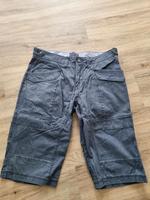 Coole Bermuda Shorts von Esprit in Gr. 32 L grau, Top Zustand Thüringen - Gera Vorschau