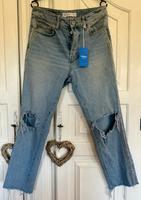 Zara Basic Jeans Chabby Löcher NEU Saarland - Oberthal Vorschau