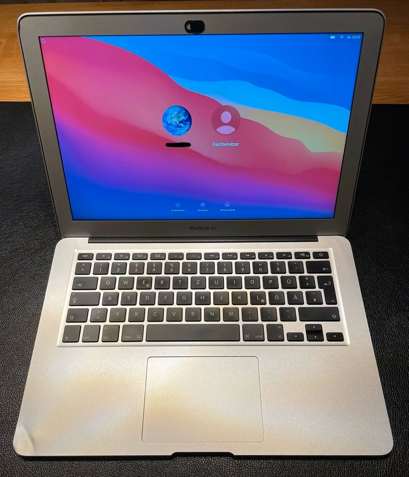 MacBook Air 2014 (13 Zoll, 256 GB SSD, 4 GB RAM) in Fellbach