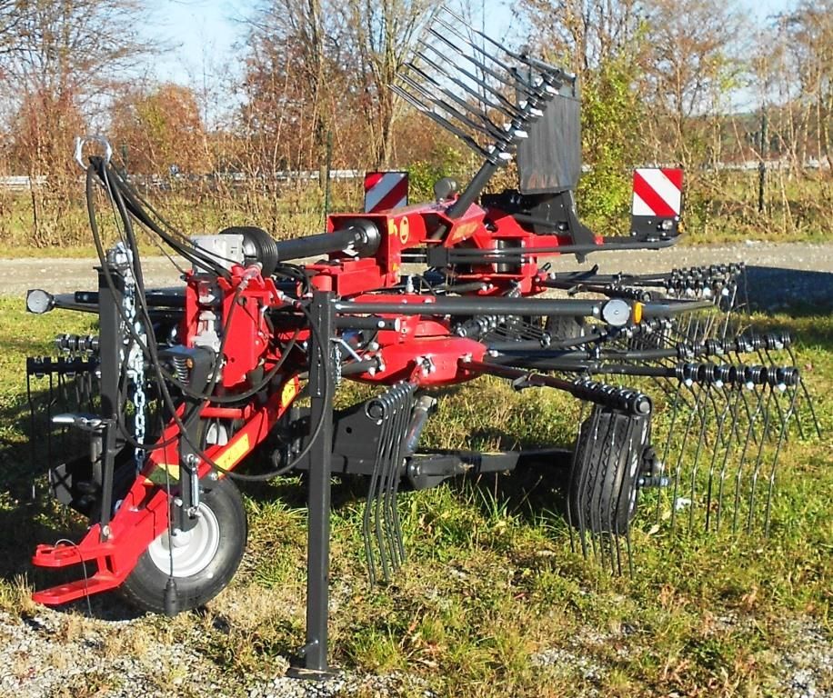 VICON Schwader Seitenschwader ANDEX 714 T EVO Neumaschine in Sulzberg