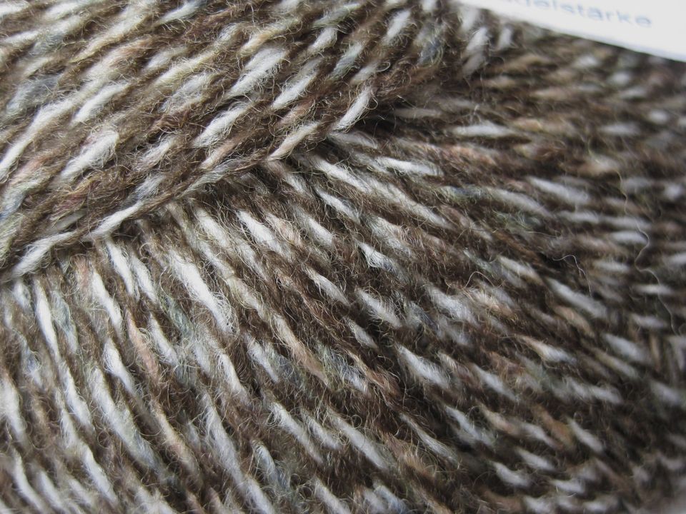 100g feines Mouliné-Garn braunmeliert wool.discount 0029/03 N 2-3 in Heiningen