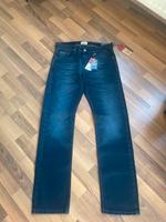 Tommy Hilfiger Herren Jeans Hose Gr. 30/34 blau NEU Ryan dunkel Sachsen - Coswig Vorschau