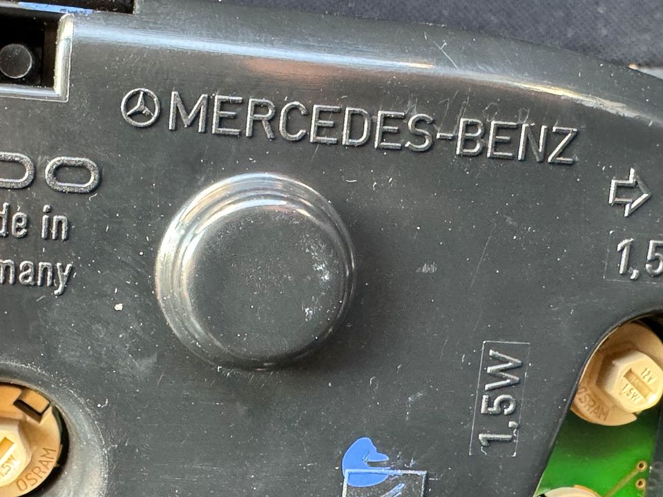 Mercedes-Benz 202 c-Klasse Tacho  2025405948 in Elmshorn