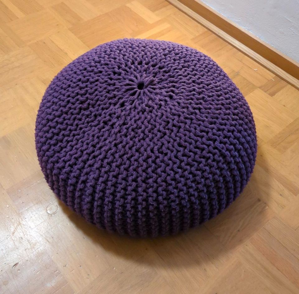 Sitzsack/ Pouf lila in Dresden