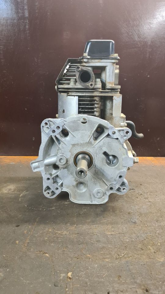 Aufsitzmäher Rasentraktor Tecumseh OHV 125 12HP Motorblock Motor in Muldestausee