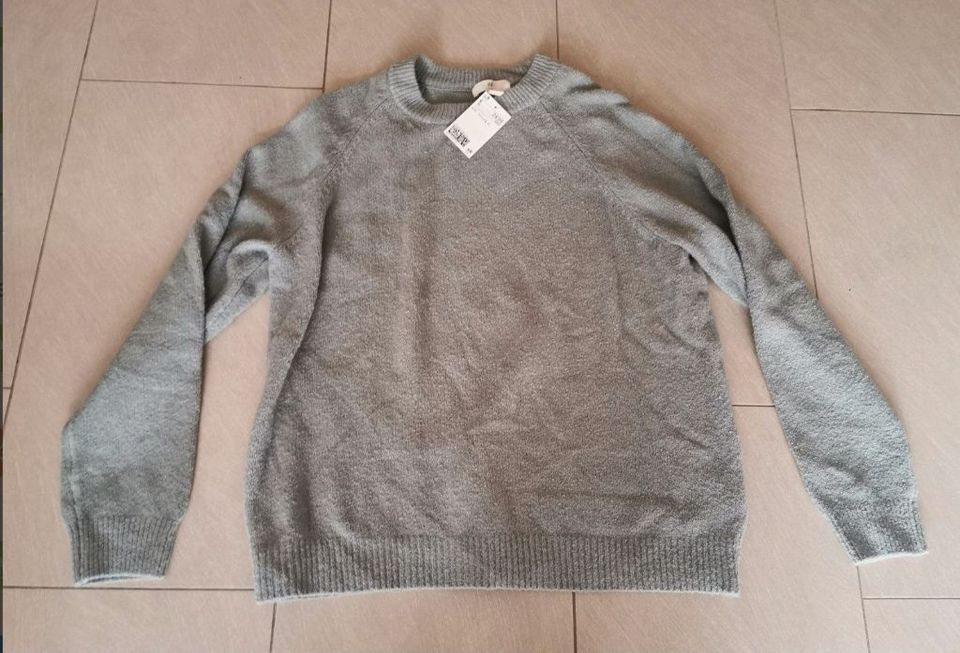 Pullover Sweater Oberteil H&M Gr. L grau NEU + Etikett in Giesen