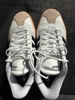 Sneaker von Adidas, Gr. 42 Niedersachsen - Bad Fallingbostel Vorschau