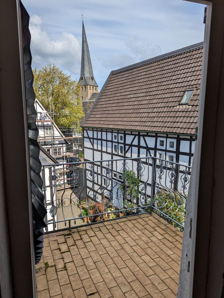 Fachwerk-Kleinod mit  zwei Balkonen in der Hattinger Altstadt in Hattingen