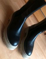 VA Milano Schuhe Stiefel Boots Stiefeletten 42 8 Leder schwarz Nordrhein-Westfalen - Hamm Vorschau