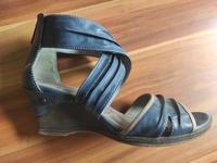 Mustang Sandalen Damen dunkelblau 37 Absatz Bayern - Hausham Vorschau
