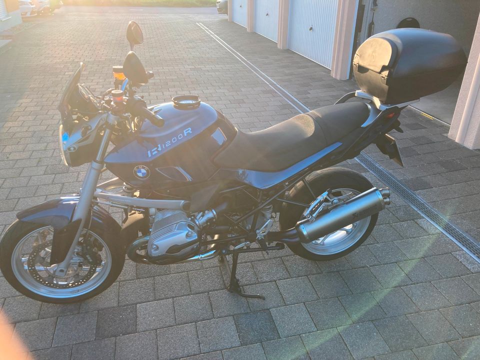 BMW R 1200 R in Günzburg