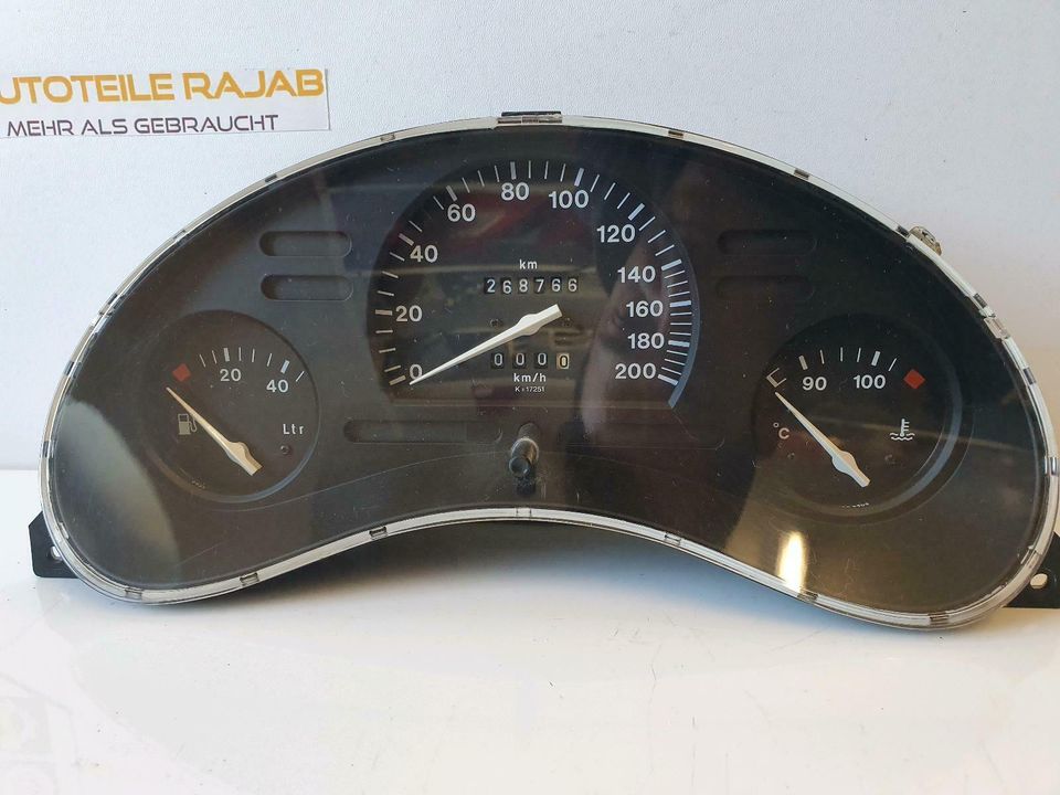 Opel Corsa B Kombiinstrument Tacho 90534389 in Niederkassel