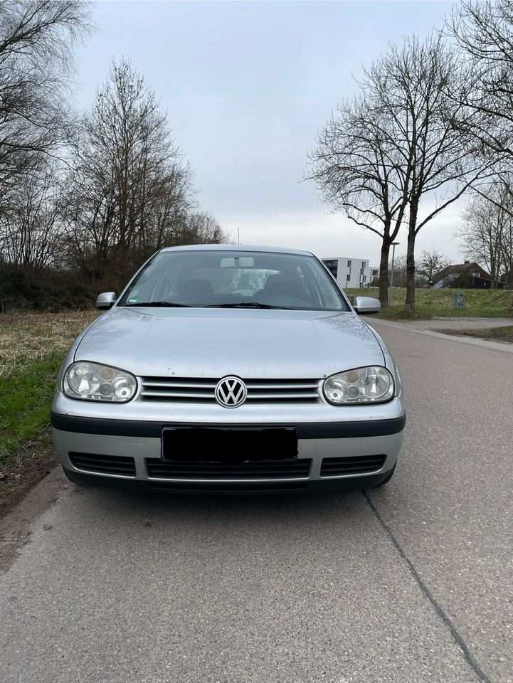 VW Golf 4 1.6 105 PS AHK TÜV neu in Ingolstadt