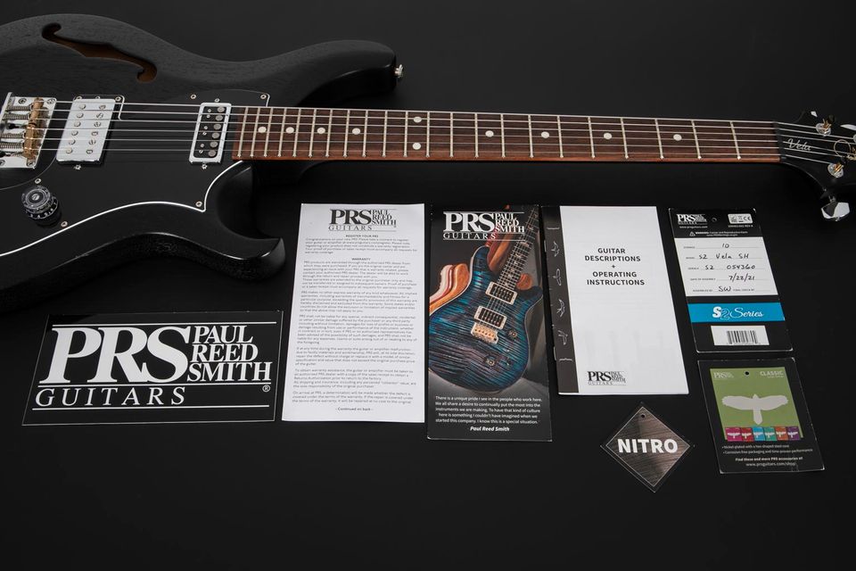 2021 PRS S2 Vela Black Satin Semihollow in Paderborn