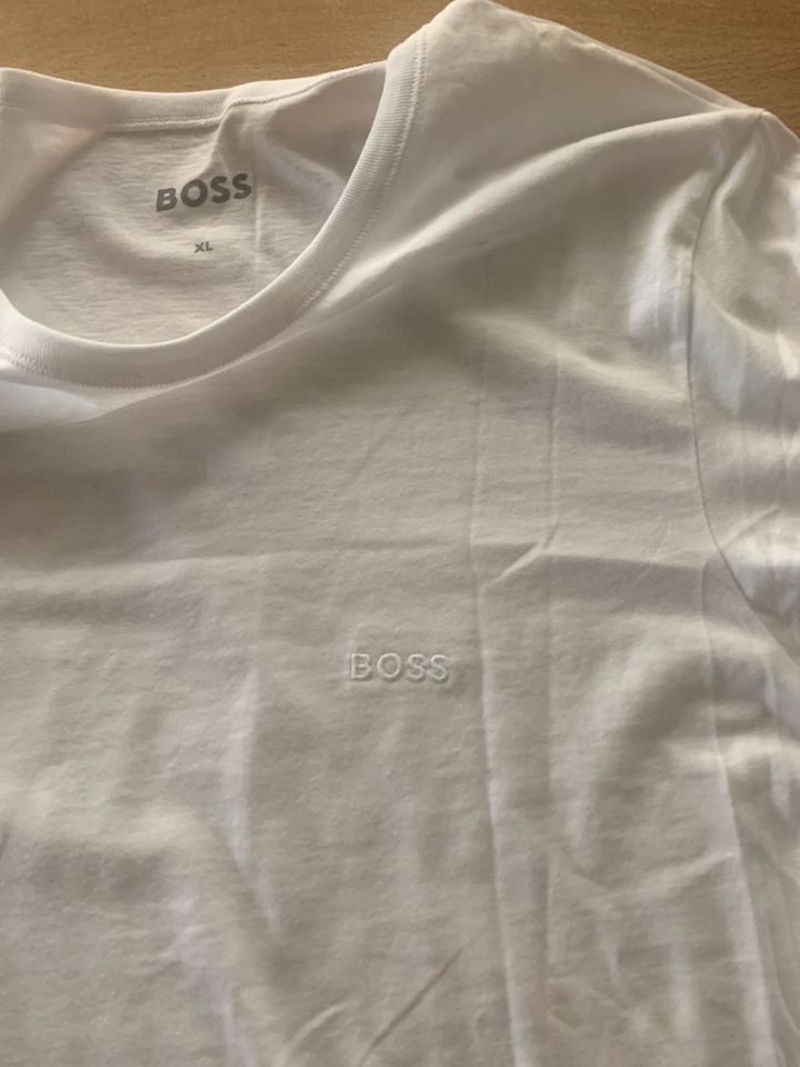 Hugo Boss T-Shirt (Gr. XL) Neu in Bielefeld