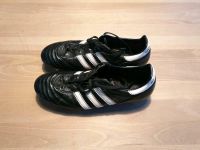 Fussballschuhe Schraubstollen Adidas world cup, Größe 42 Niedersachsen - Twistringen Vorschau