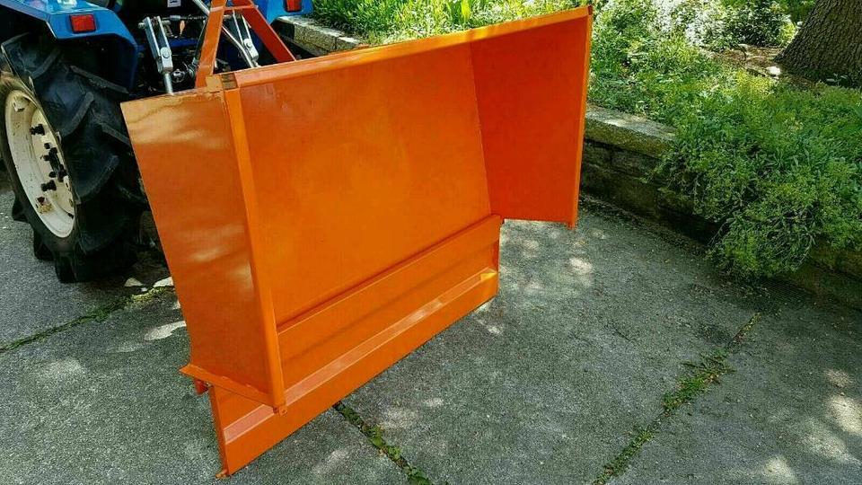 Heckmulde Heckcontainer Mulde 125cm kippbar Kleintraktor neu in Königsbrück